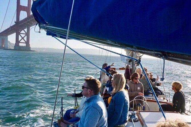 1.5-Hour San Francisco Bay Sailing Tour - From Alcatraz and Angel Island to a Golden Gate photo line