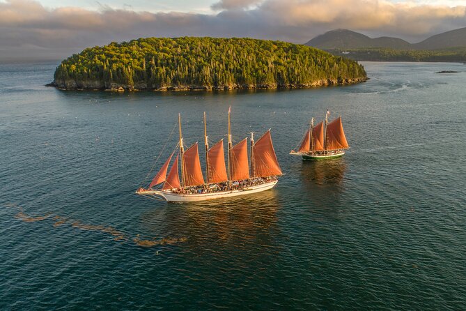 1.5 to 2-Hr Windjammer Sailing Trip in Maine w/ Licensed Captain - Frenchman Bay and the Porcupine Islands Route That Shapes the Views