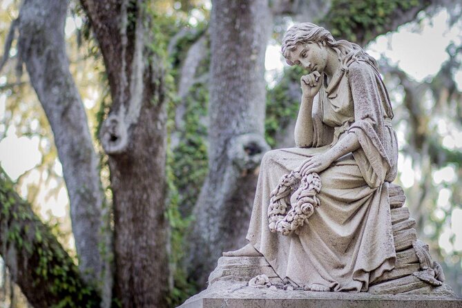 1-Hour Bonaventure Cemetery Golf Cart Guided Tour in Savannah - Key highlights