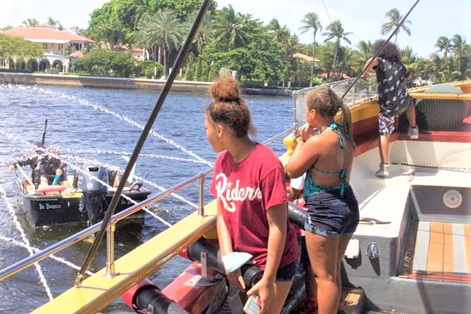 1-Hour Interactive Pirate Cruise (arrive 30 minutes early) - Parents and adults: you get your own kind of fun