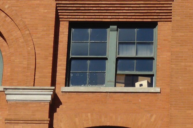 1-Hour JFK Assassination Walking Tour - How to get the most from your JFK hour