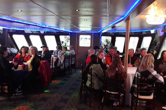 1-hour New York City Skyline Sightseeing Cruise - What you can buy on board, and how to think about the bar