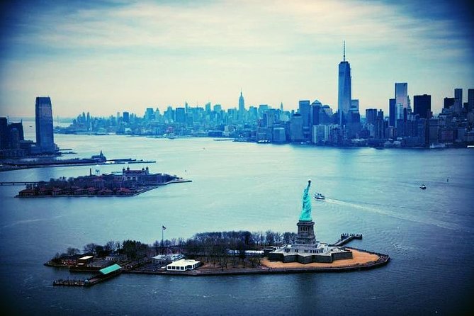 1-hour New York City Skyline Sightseeing Cruise - The skyline pass-by: what you’ll actually see in that hour
