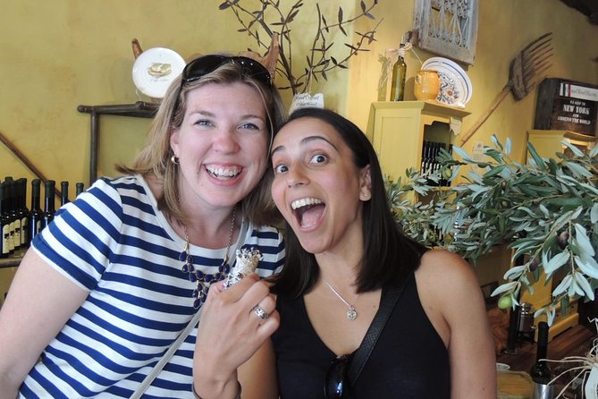 #1 Sonoma Walking Food, Wine Tasting & History Tour (Public Tour) - History stops that do not slow you down