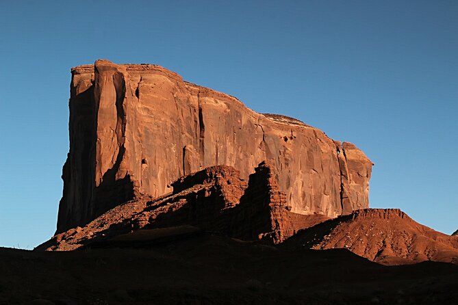 2.5 Hours of Monument Valley's Backcountry 4×4 Tour - Hogan demonstration: when the culture piece clicks