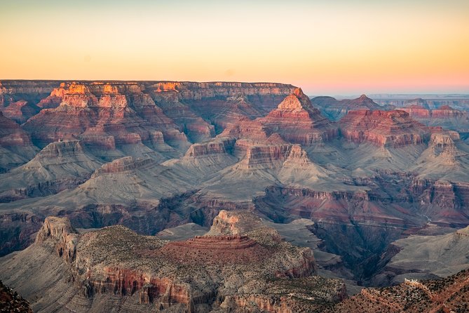 2 Day: Grand Canyon, Antelope Canyon, Horseshoe Bend, Zion Tour - Pickup, minivan comfort, and the rhythm of a small-group day