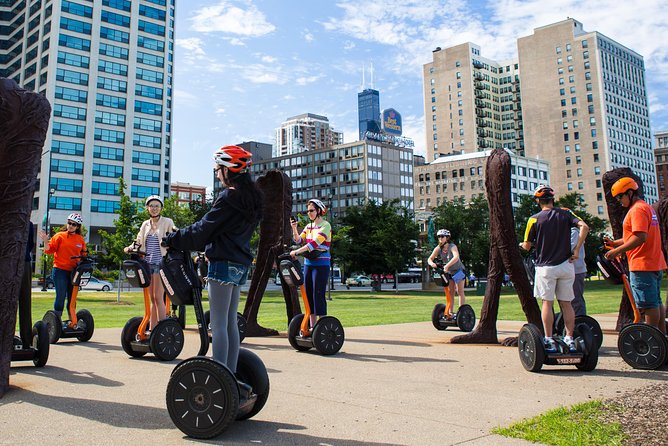 2-Hour Chicago Lakefront & Museum Campus Segway Tour - The first glide: Buckingham Fountain and the Grant Park vibe