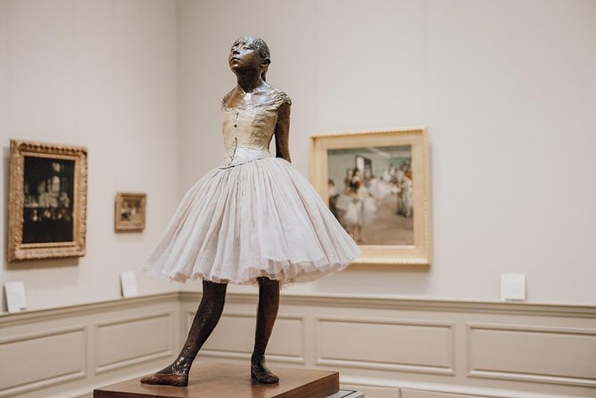 2-hour Metropolitan Museum Guided Tour - American Wing and the Art of Noticing the Weird Stuff