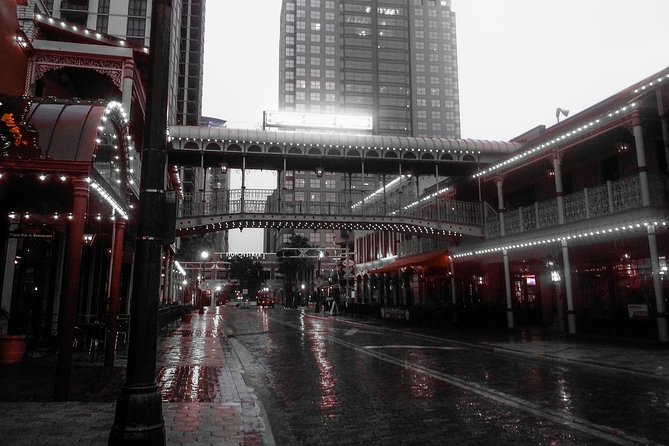 2 HR Interactive Walking Ghost Tour in Downtown Orlando - Meeting at Venture X Downtown Orlando and Getting Set Up