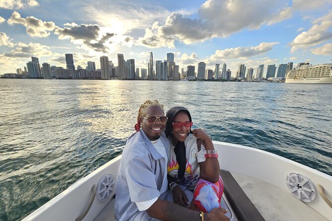 2 hrs Miami Private Boat Tour with Cooler, Ice, Bluetooth Stereo - Private charter responsibilities: captain rules and arriving on time