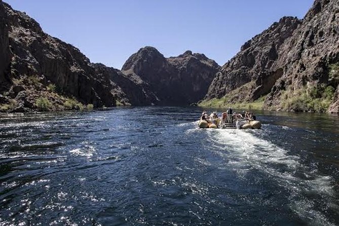 3-Hour Black Canyon Motorized Raft Tour with Optional Transport - Beach time at Willow Beach: swim, relax, and refuel