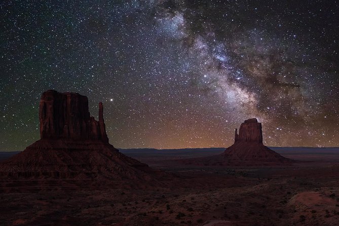 3 Hour Monument Valley Tour - Three Sisters Spires, Rain God Mesa, and the rock-name storytelling