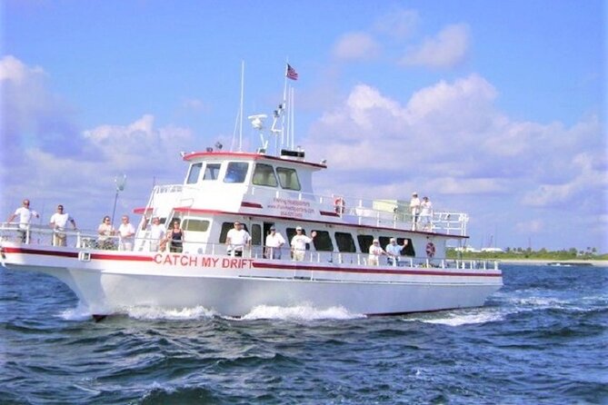 4-Hour Day or Night-Time Reef Bottom Fishing Charter in Fort Lauderdale - Millionaires Row Cruise: The Scenery Bonus Before the Fishing