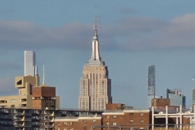 60-Minute Statue of Liberty Sightseeing Cruise - Seating reality: indoor comfort, outdoor access, and crowding