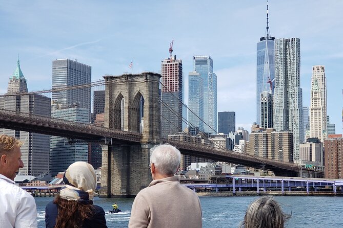 60-Minute Statue of Liberty Sightseeing Cruise - What the onboard narration adds, and how it varies by guide