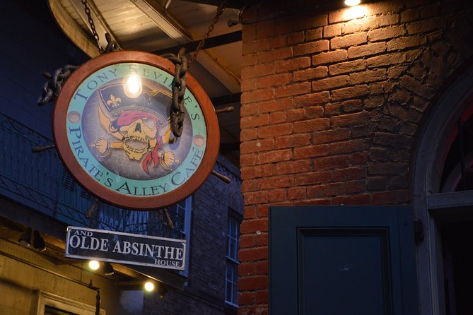 Adults Only Haunted Pub Crawl in New Orleans - Bourbon Street and a look outside Lalaurie Mansion