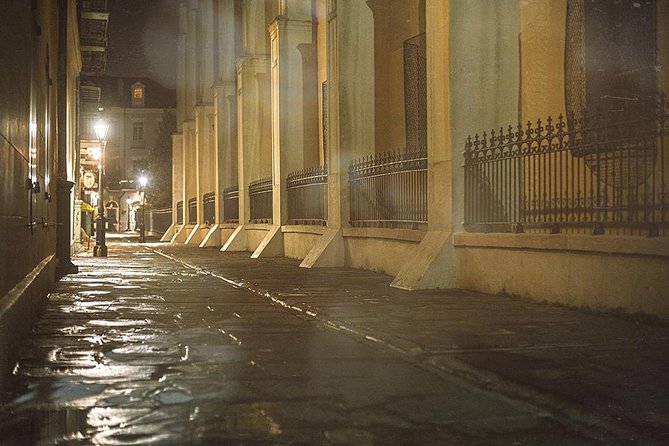 Adults-Only New Orleans Ghost, Crime, Voodoo, and Vampire Tour - Why this night walk feels different in the French Quarter