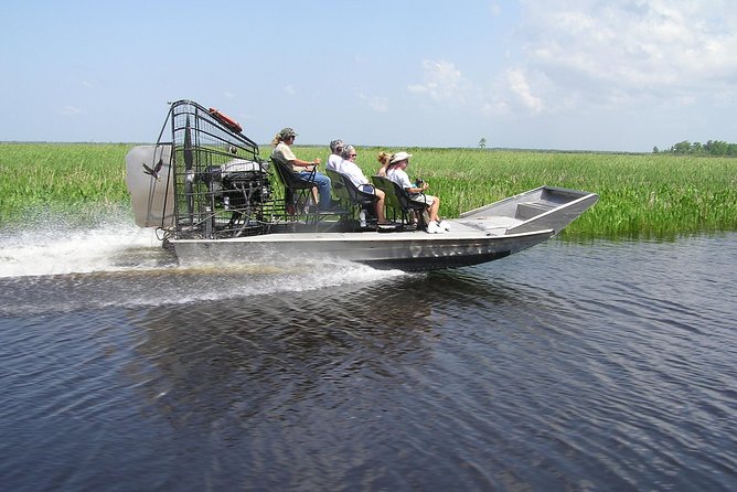 Airboat and Plantations Tour with Gourmet Lunch from New Orleans - Getting from New Orleans into Cajun country (and why the drive matters)