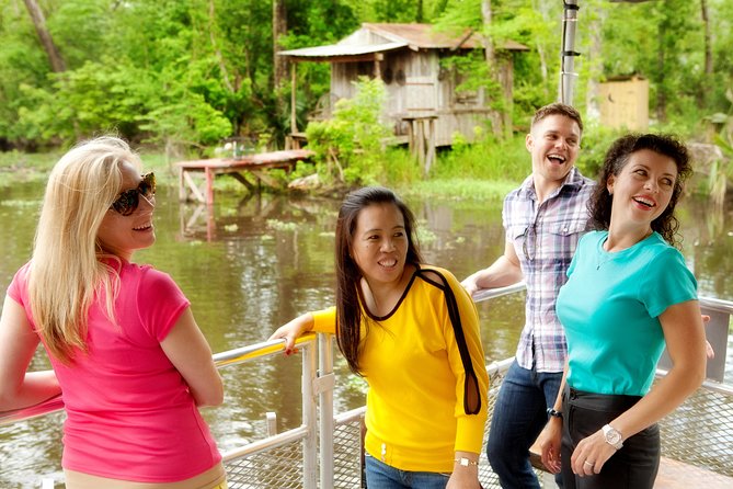 Airboat Ride with Transportation from New Orleans - Wildlife Odds: Alligators, Nutria, Birds, and the Reality of Nature