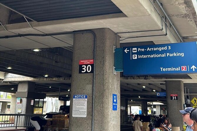 Airport Shuttle - HNL Airport to Waikiki - Where the Shuttle Picks Up in Waikiki, and What That Means for You