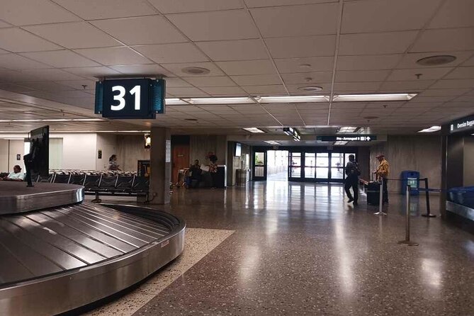 Airport Shuttle - HNL Airport to Waikiki - The Waikiki Drop-Off: Getting to Your Hotel With Less Hassle