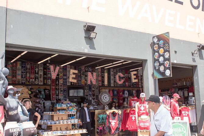 Anaheim to LA: Hollywood, Beaches & Famous Film Sites tour - Venice Beach: boardwalk watching, Muscle Beach, and that eccentric energy