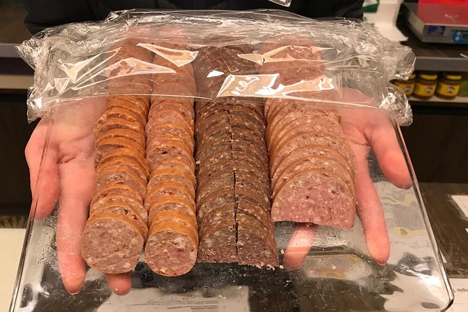 Anchorage City Tour w/ Taste of Wild Smoked Salmon & Reindeer Sausage - Stop by stop: what each part gives you