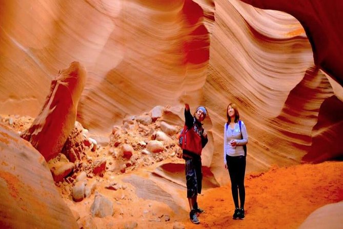 Antelope Canyon and Horseshoe Bend Day Tour from Flagstaff - The long drive out of Flagstaff: how to make it feel shorter