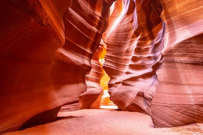 Antelope Canyon and Horseshoe Bend Small Group Tour from Vegas - Key things you will remember
