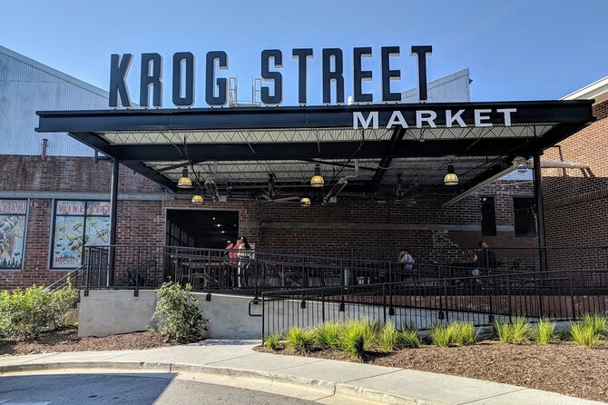 Atlanta Sightseeing Bus Tour - Ponce City Market lunch break: time to recharge