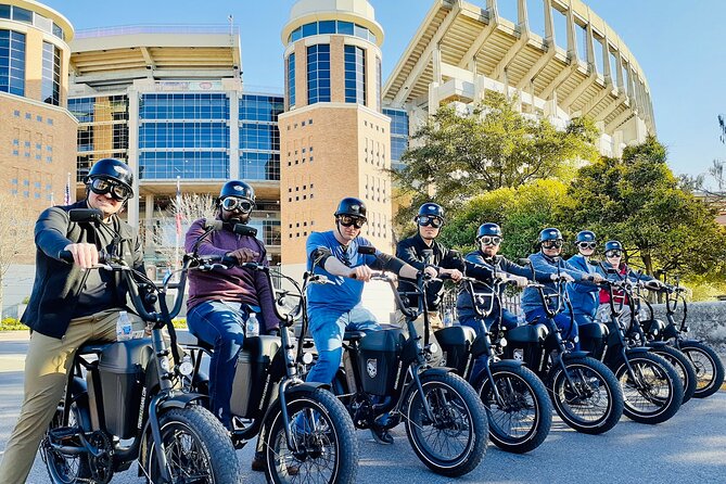 Austin Biker Gang E-Bike Tour - ACL Live and Doug Sahm Hill Summit: music Austin and the skyline pause