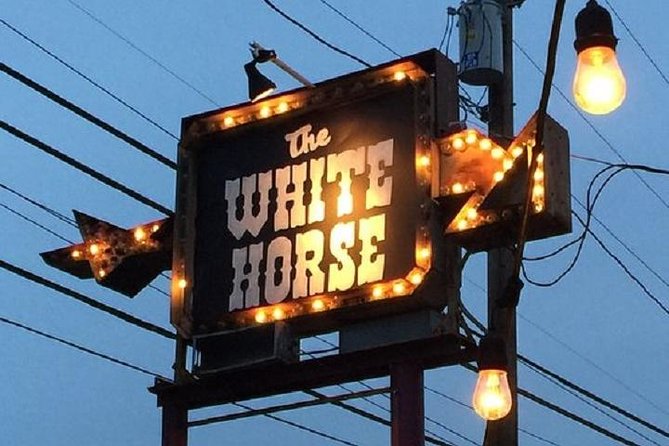 Austin Live Music Crawl - Crowd levels and venue access: the one variable you should plan for