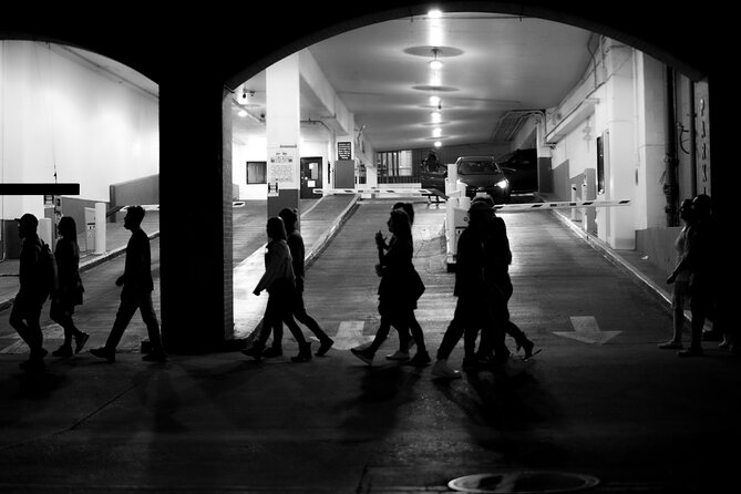 Austin Murder Walk - Stop 3 at the Speakeasy Tavern on 412 Congress: suspects, motives, and your bar break