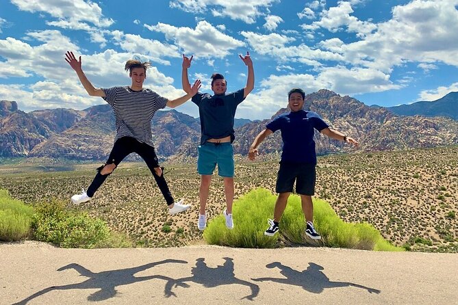Award Winning Red Rock Canyon Tours - Why this Red Rock Canyon van tour beats DIY from the Strip