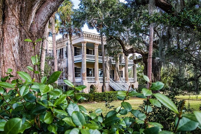 Beaufort City Minibus Tour - The historic neighborhoods: architecture plus story, not just scenery