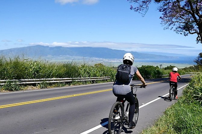 Best Haleakala Downhill Self-Guided Bike Tour with Maui Sunriders - Paia finish: downtown return, bike handoff, and North Shore vibes