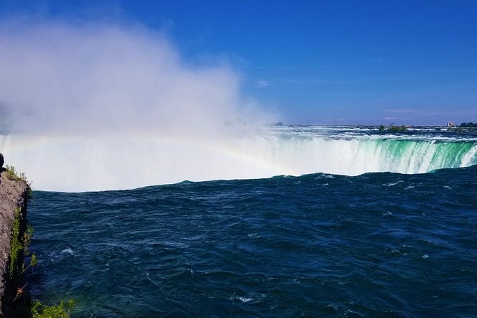 Best Niagara Falls US Tour W/Boat Ride, Cave & More Wonders! - Niagara Falls State Park and the Tesla stop: quick culture without losing the plot