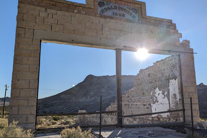 Best of Death Valley Small Group Day Tour from Las Vegas - Entering Death Valley through Hells Gate