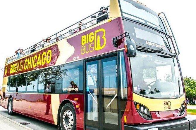 Big Bus Chicago: Hop-On Hop-Off Sightseeing Tour, 24/48/72hr Pass - Audio guide and headphones: how to make the narration work for you