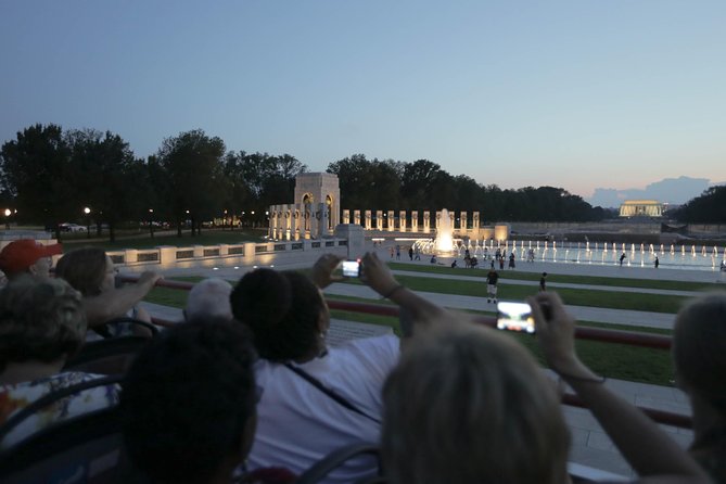 Big Bus DC: Monuments & Memorials Night Tour by Open-top Bus - Who should book this DC night bus tour