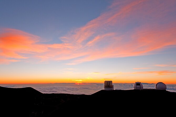 Big Island GOAT Experience: Mauna Kea Summit, Sunset & Stars - The night photo: a small extra that saves you frustration