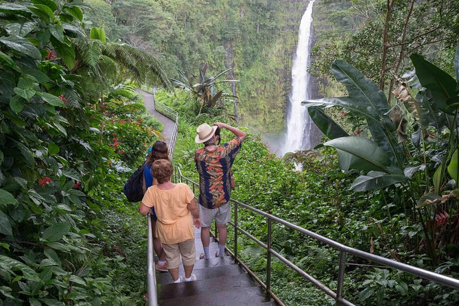 Big Island in a Day: Volcanoes Waterfalls Sightseeing and History - Rainbow Falls and Akaka Falls: Two Waterfalls, Two Different Moods