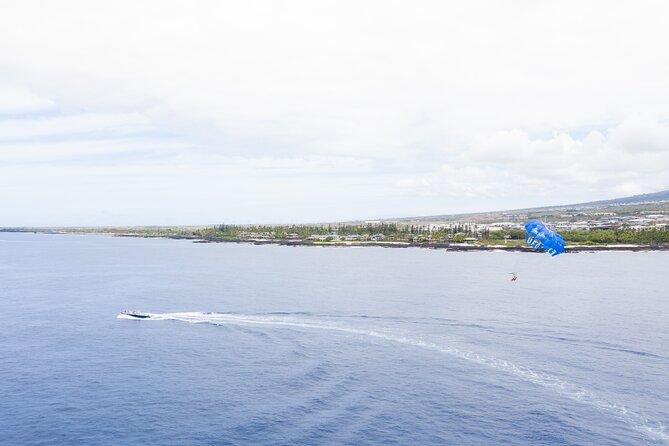 Big Island Parasailing Experience - Getting to the meet-up point, and why it matters in Kona