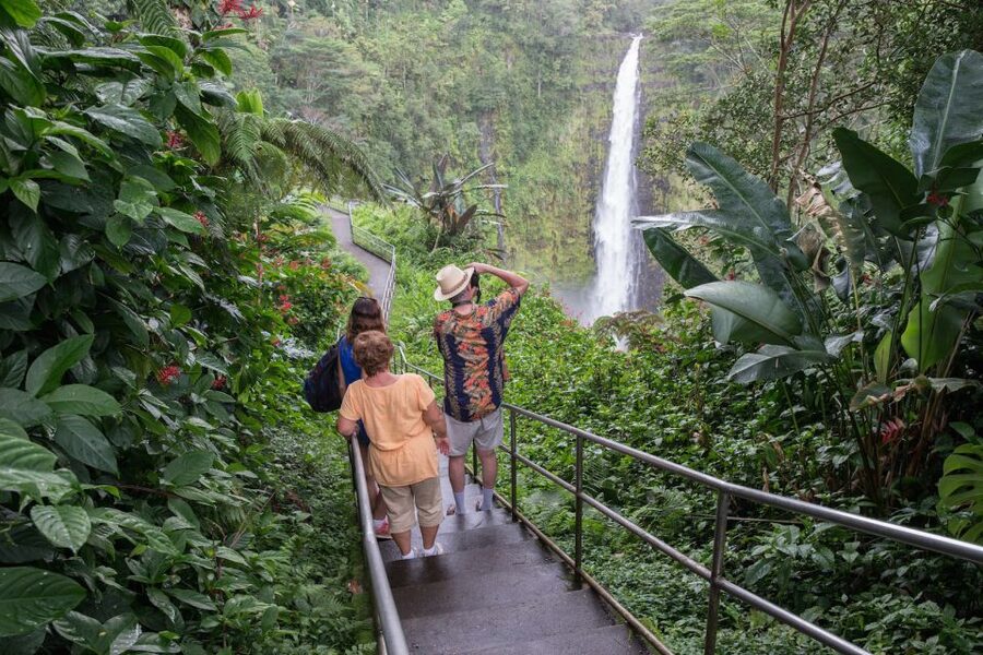Big Island: Volcanoes, Waterfalls, & Coffee Farm Day-Trip - Photo Stops and Timing: How to Make This Day Trip Feel Less Rushed