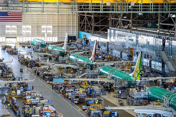 Boeing Factory Tour with Guided Transport from Seattle - What You See: 747, 767, 777, and the Dreamliner (and why that matters)