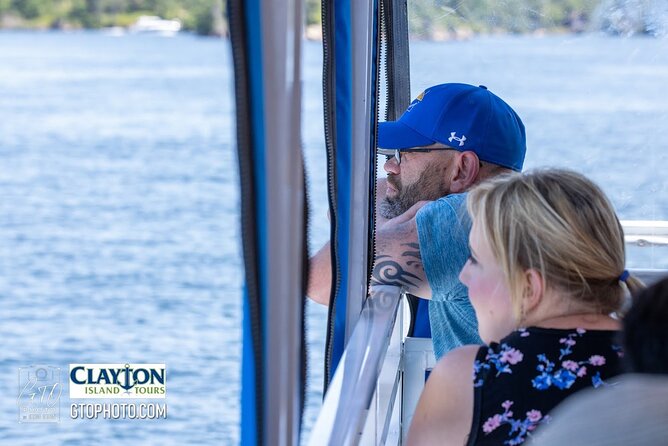 Boldt Castle and 2 Nation Tour - Cold, Wind, and Hearing the Guide, Practical On-Board Tips