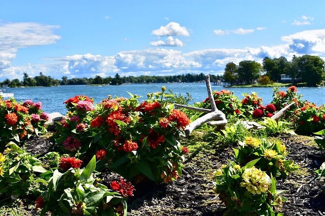 Boldt Castle and 2 Nation Tour - Stories You Hear Between Islands (Pirates, Bootleggers, and Gilded Age Names)