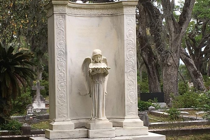 Bonaventure Cemetery Walking Tour with Transportation - The Mix of Walking and Driving: Why It’s Smarter Than It Sounds