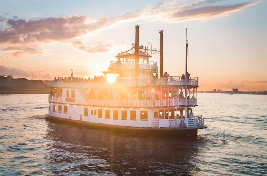 Boston: Boston Harbor Sunset Cruise - FAQ