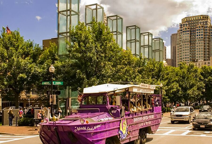 Boston Duck Tour: The Original and World-Famous - Guides and the ConDUCKtors style, why humor is not just fluff